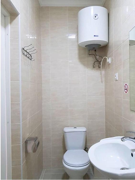 Sky Hotel Bishkek Luaran gambar
