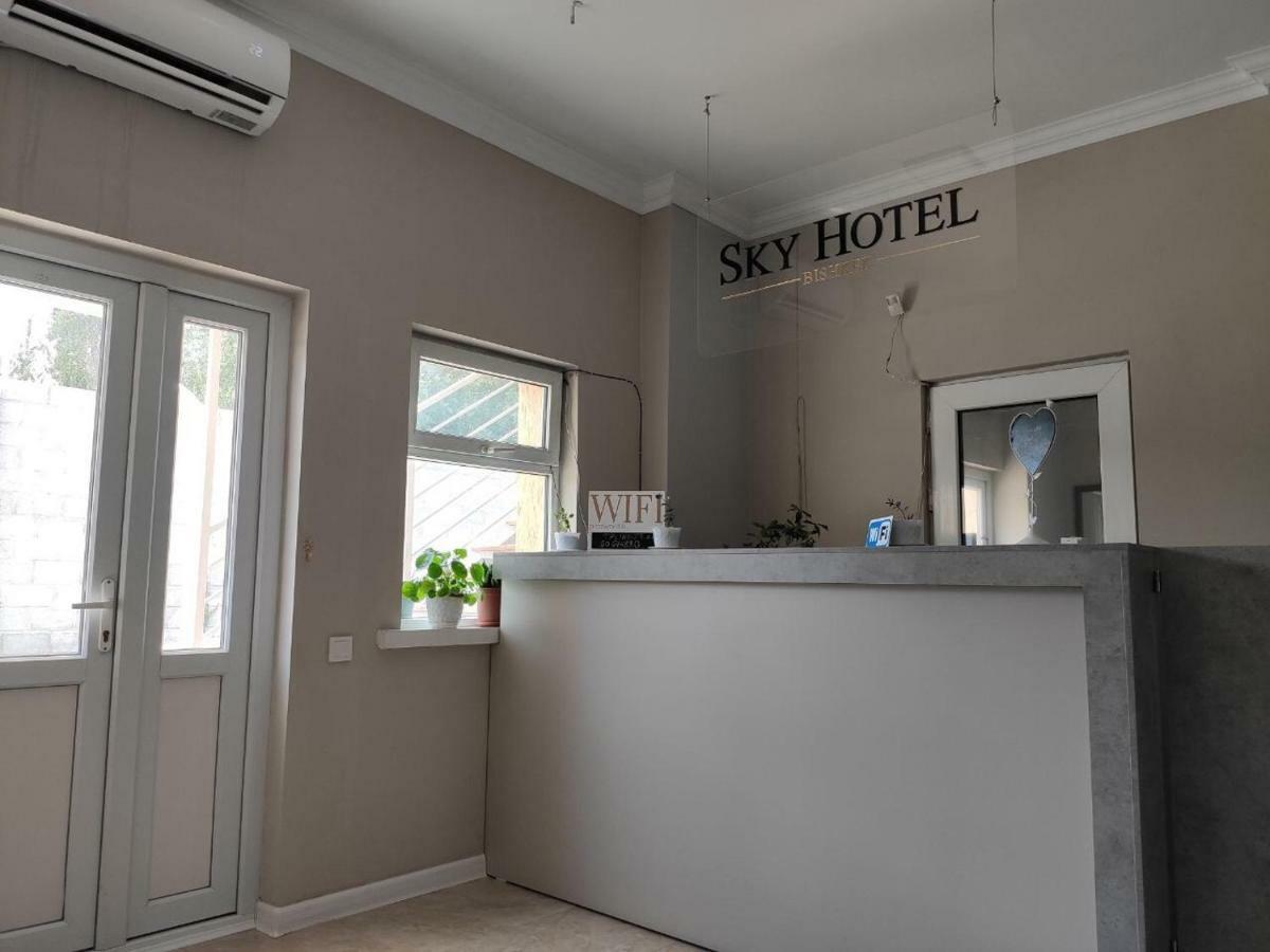 Sky Hotel Bishkek Luaran gambar